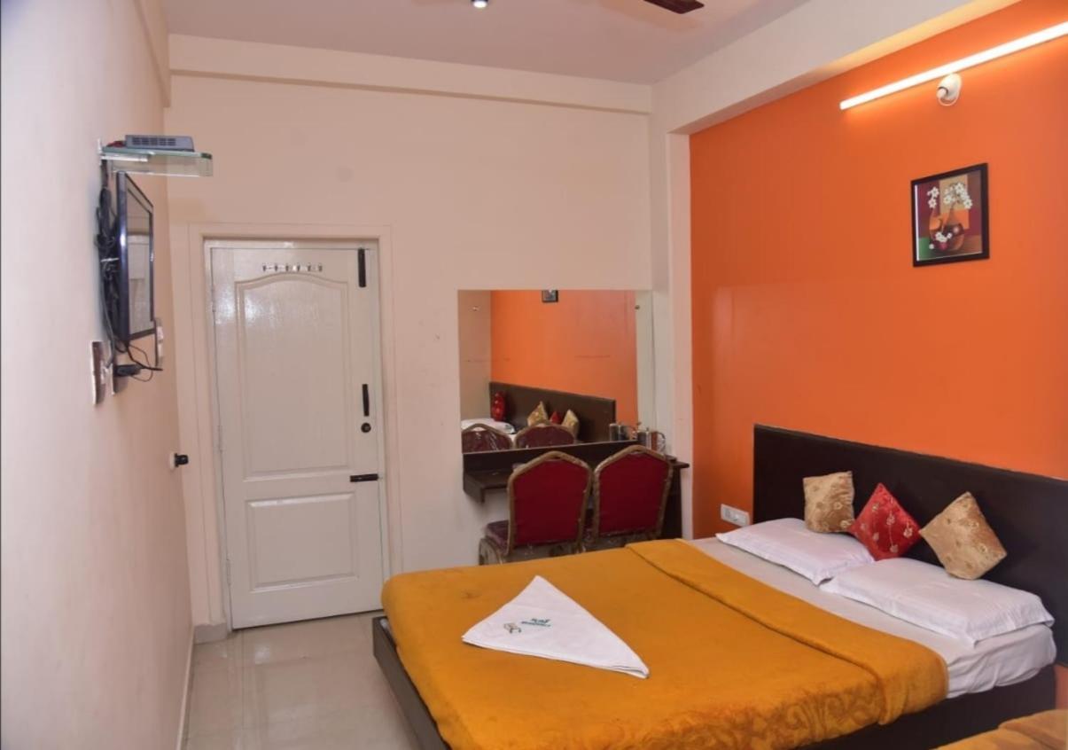 N K F Residency Villa Mysore Ngoại thất bức ảnh