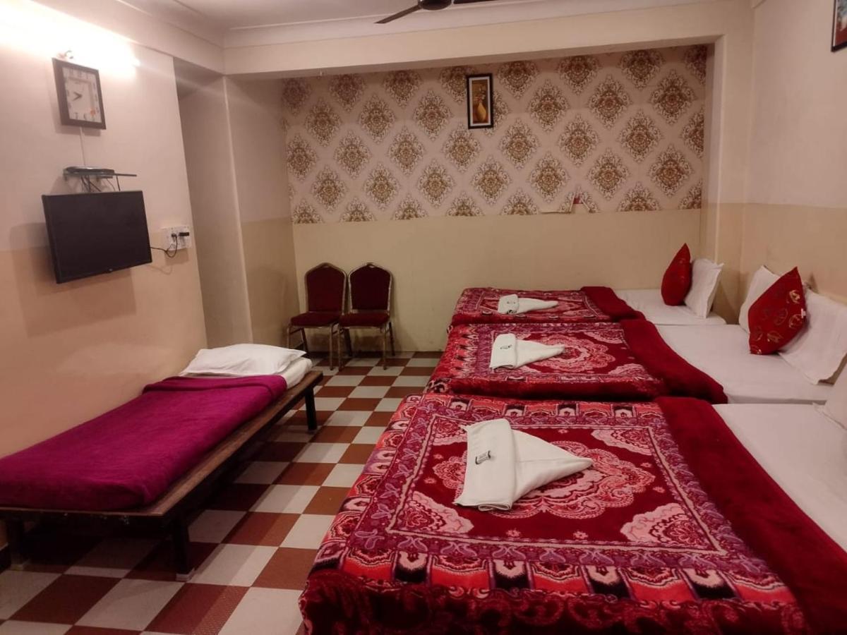 N K F Residency Villa Mysore Ngoại thất bức ảnh