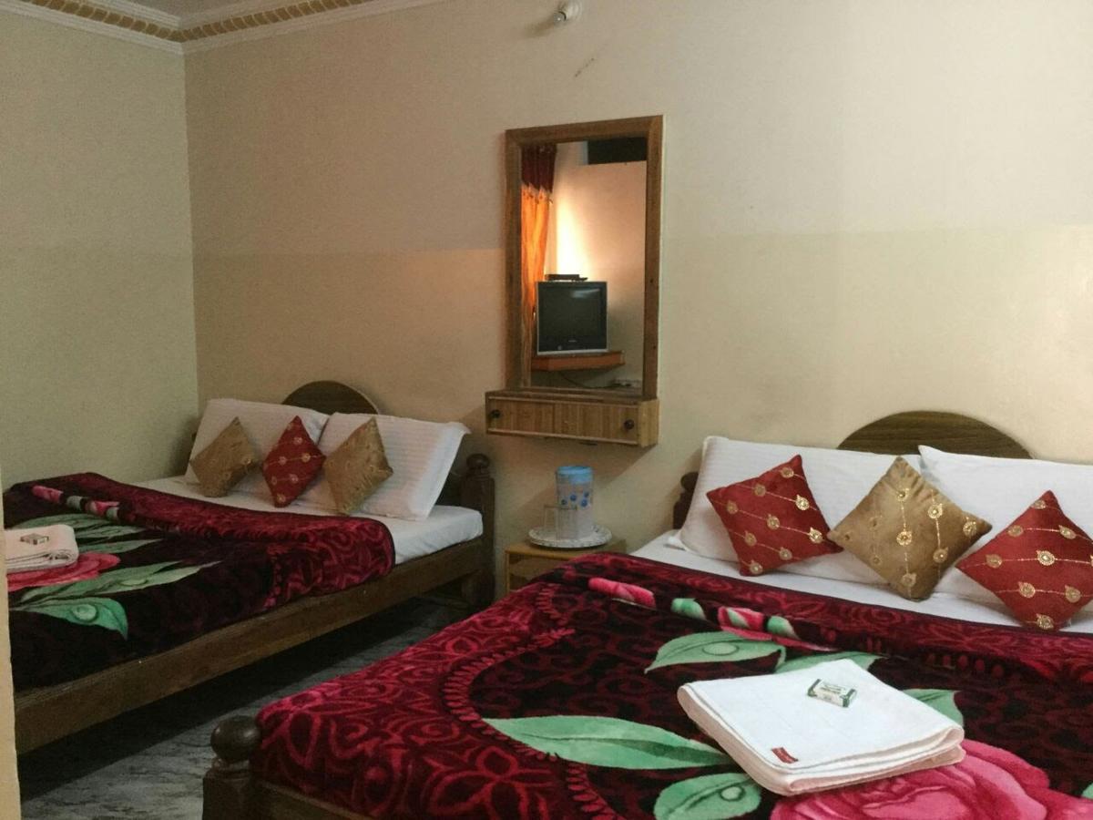 N K F Residency Villa Mysore Ngoại thất bức ảnh