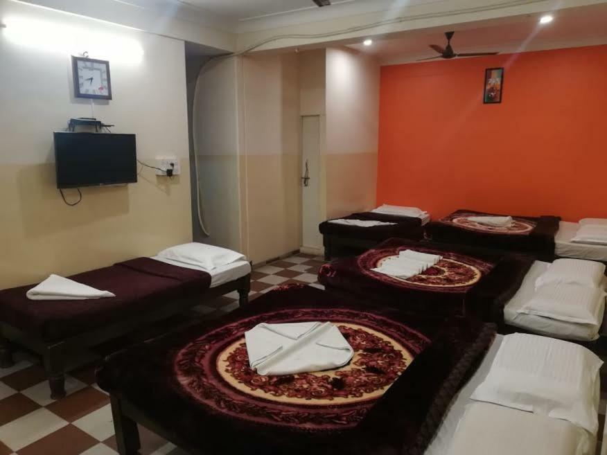 N K F Residency Villa Mysore Ngoại thất bức ảnh